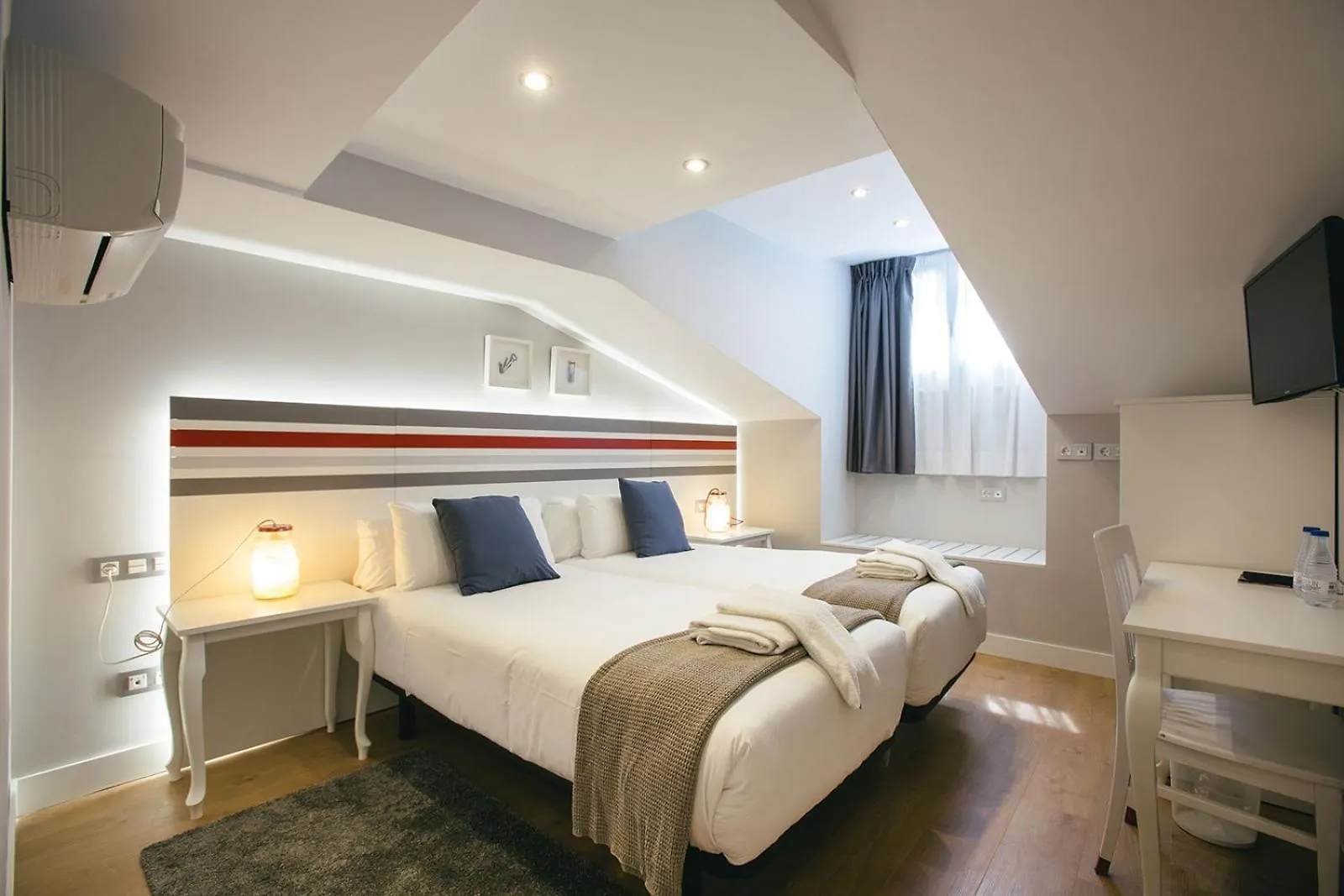 Legazpi Doce Rooms & Suites 산세바스티안 3*,  스페인